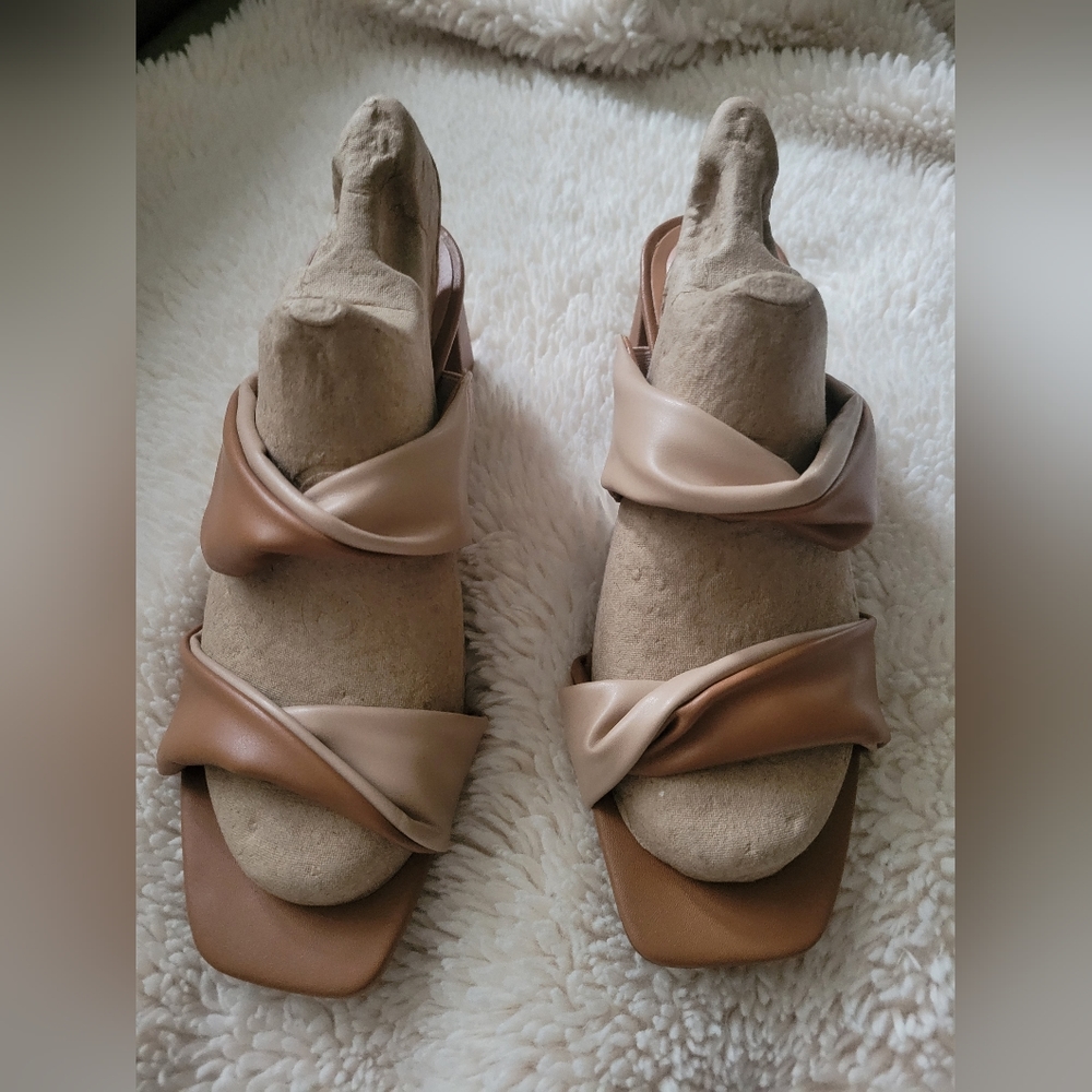 Women's sandals